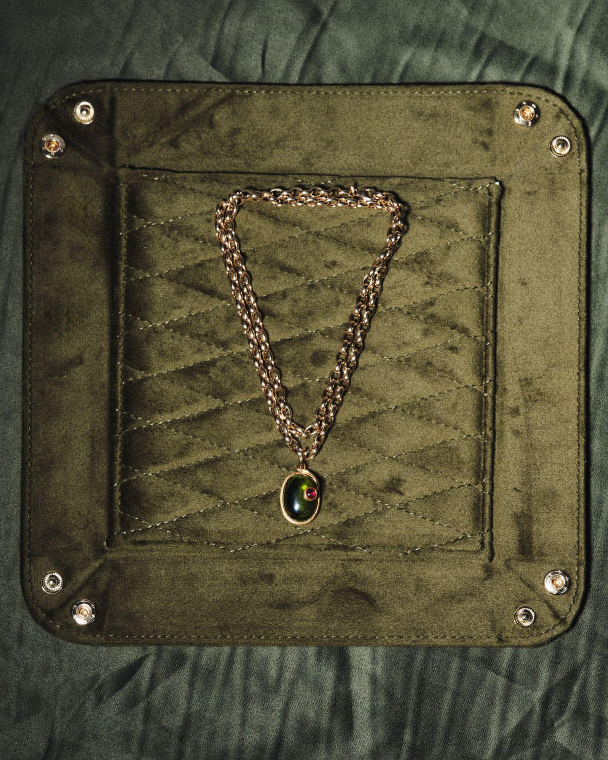 The Olive Pendant