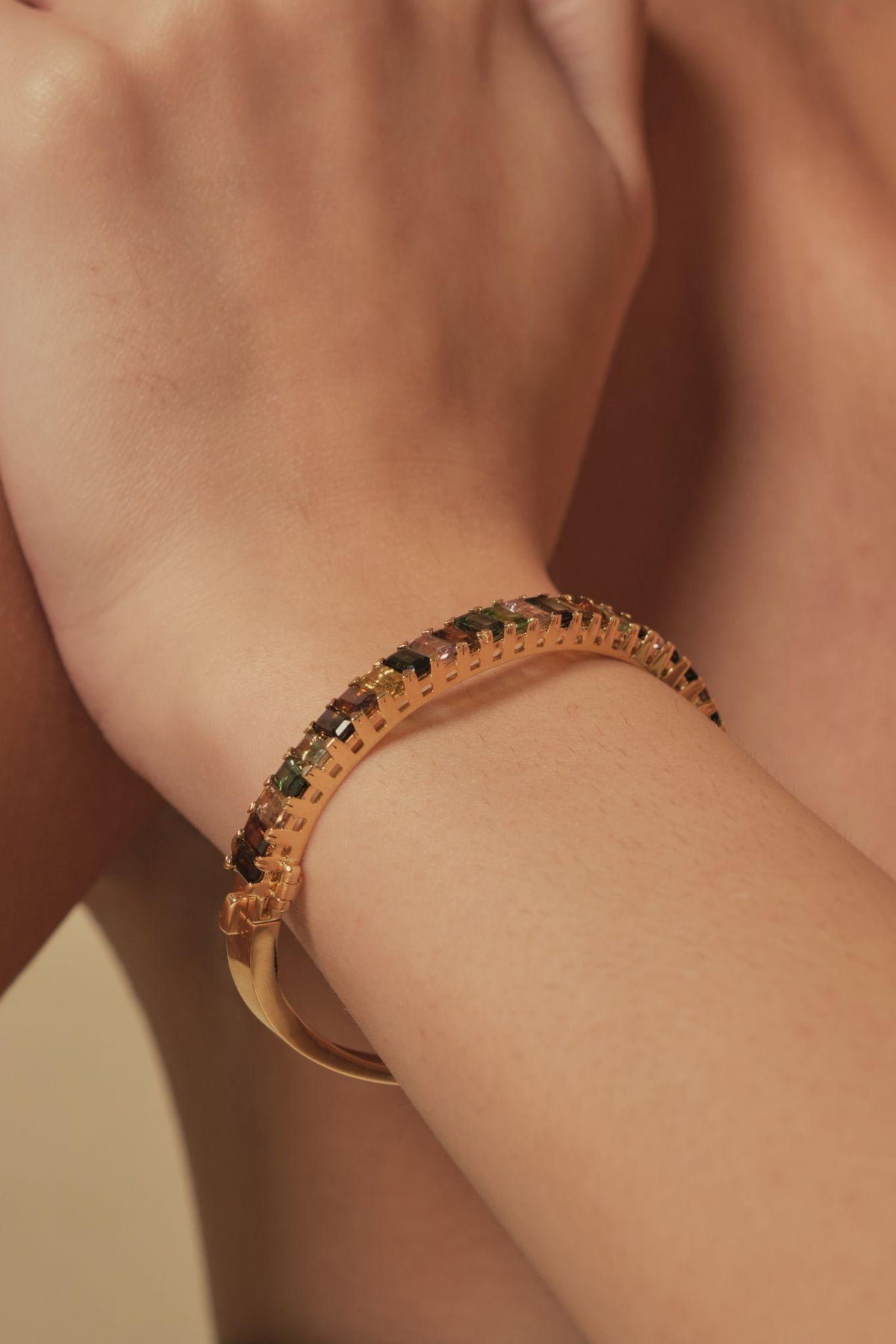 Curved Eternity Bangle in Watermelon